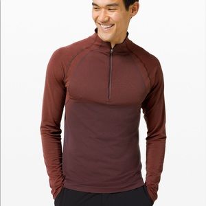 Men’s Lululemon XL 1/2 zip long sleeve shirt-red